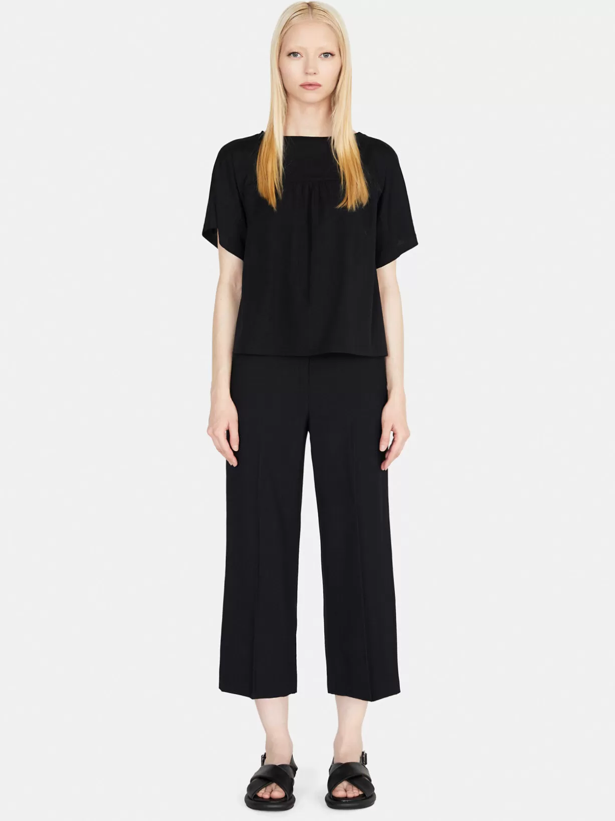 Cropped High-Waisted Trousers<Sisley Online