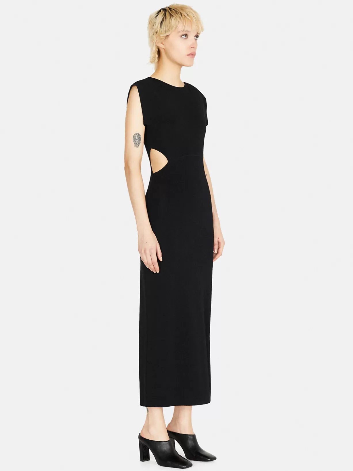 Form-Fitting Dress With Cut-Out<Sisley Store