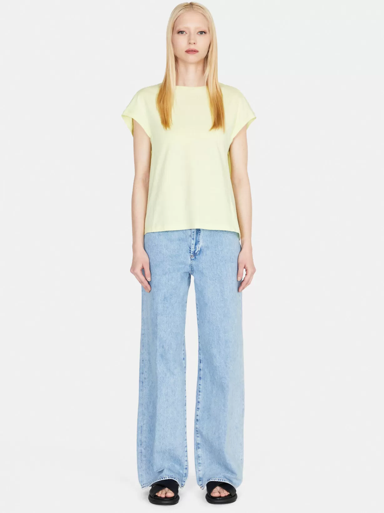 T-Shirt With Dropped Shoulders<Sisley Sale